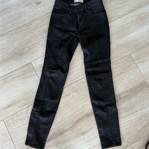 NWOT: Free People Charcoal Skinny Jeans size 25 women’s skinny. Free shipping